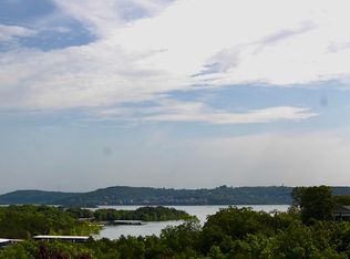 292 Moore Ln, Blue Eye, MO 65611