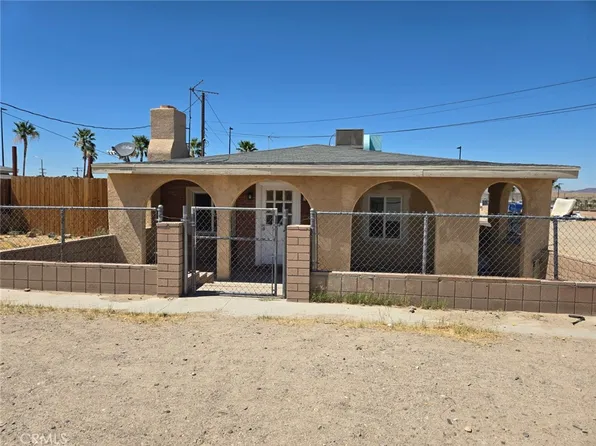 2009 Aurora Way, Barstow, CA 92311