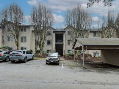 25025 SE Klahanie Blvd APT J301, Sammamish, WA, 98029