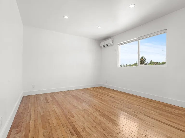 1167 Bellevue Ave #1 — Photo 10