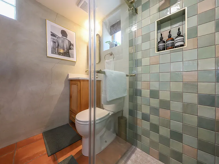 144 N Melwood Ave #2 — Photo 25