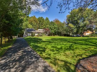 4175 Sherry Hill Rd, Hellertown, PA 18055