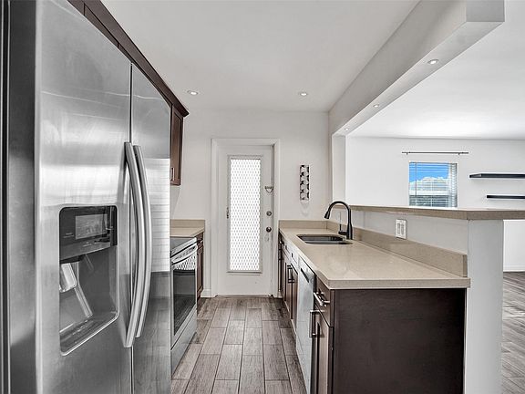 2nd image of 6200 NE 22 Way #312