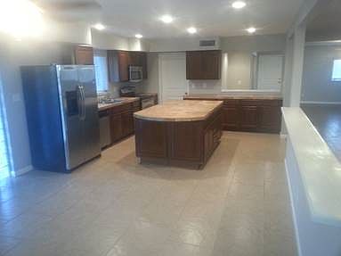 4th image of 8226 E Clinton St