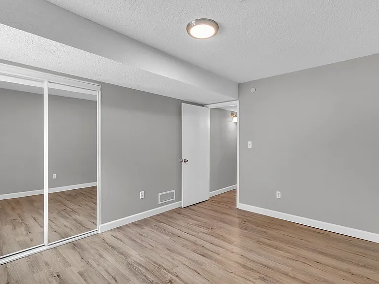 9136 E 85th St #9136 — Photo 12