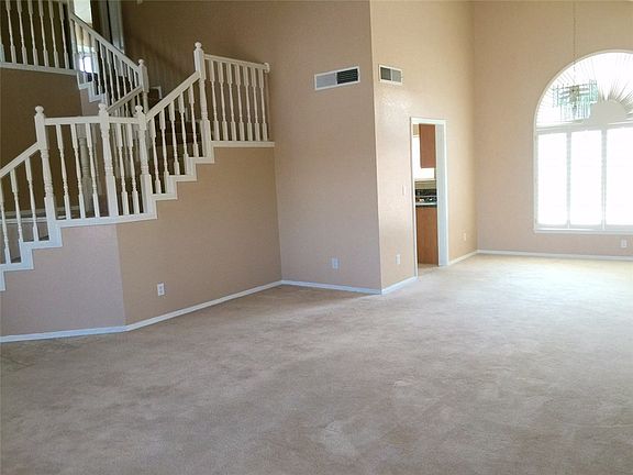 3rd image of 5948 Via Cuesta Dr