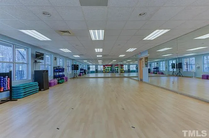 2424 Bay Harbor Dr — Photo 28