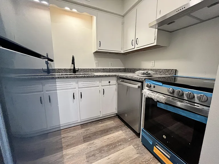 108 Bonnabrook Dr #206 — Photo 2