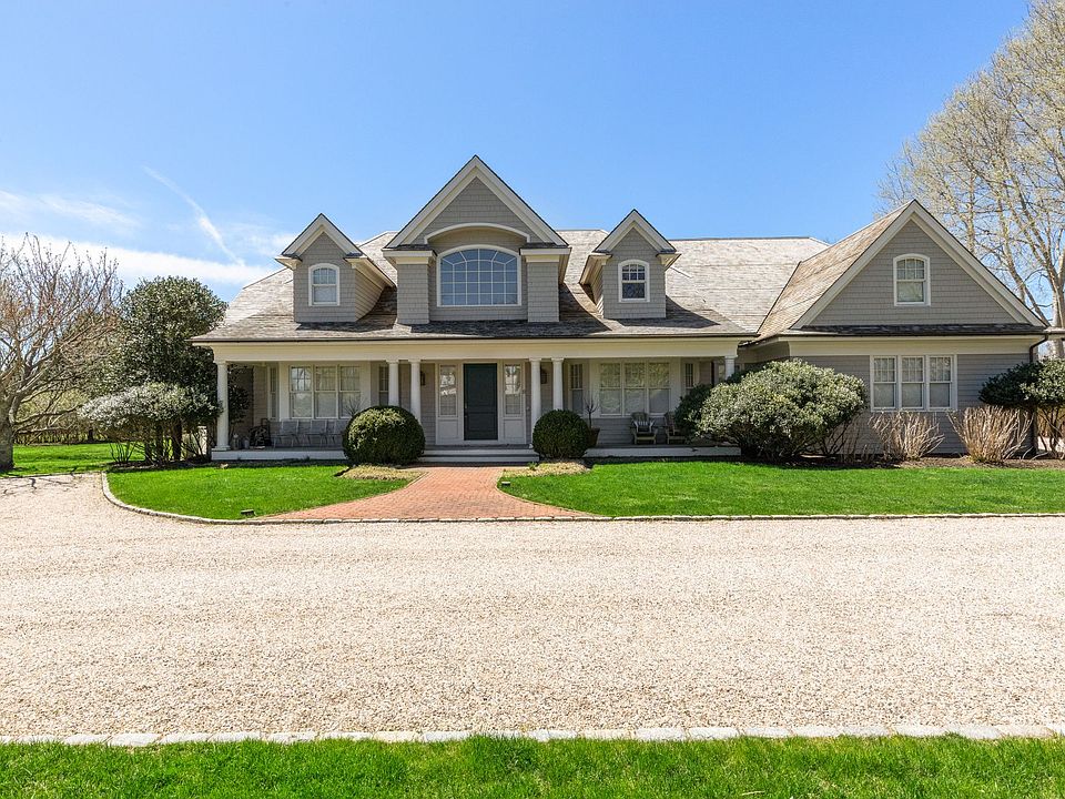 1st image of 14 Ericas Ln