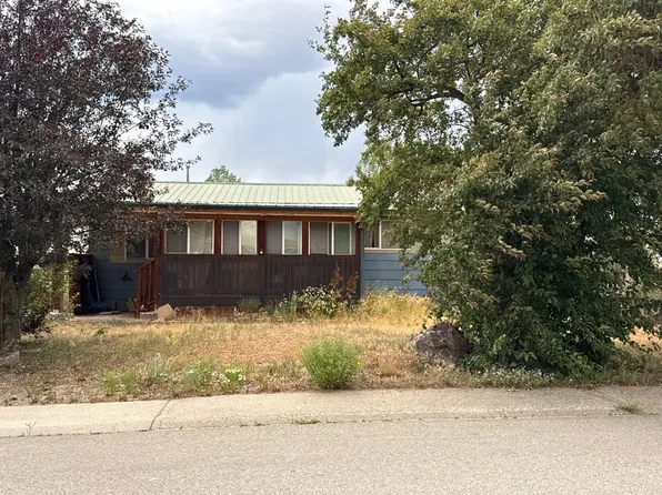 207 20th St, Kremmling, CO 80459