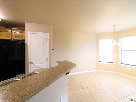 4th image of 9602 Diana Dr
