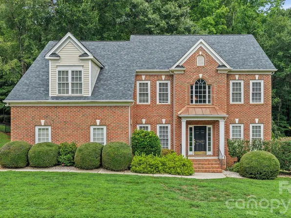 3489 Fieldstone Dr, Gastonia, NC 28056