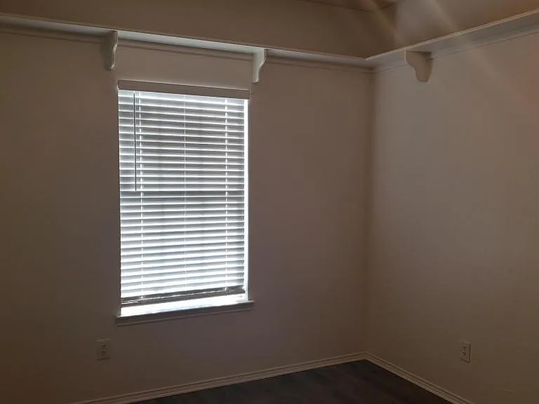 924 Hillrise Dr — Photo 21