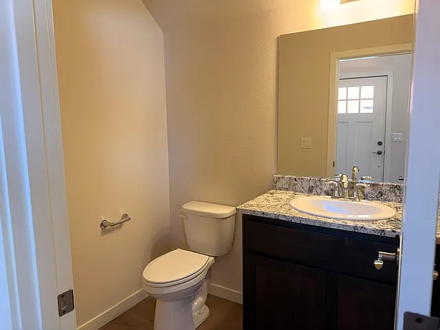 57 Stage Way — Photo 3