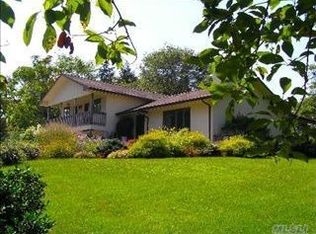 1705 Akerly Pond Ln, Southold, NY 11971