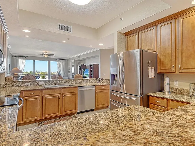 5100 Jessie Harbor Dr #504 — Photo 25