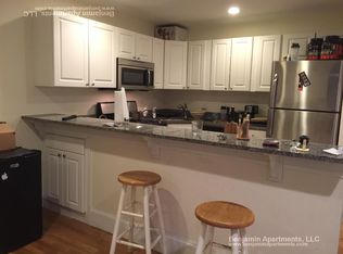 240 Saint Paul St #4A, Brookline, MA 02446