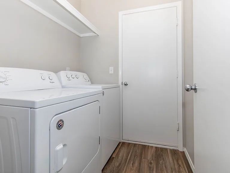 Kensington Townhomes — Photo 21