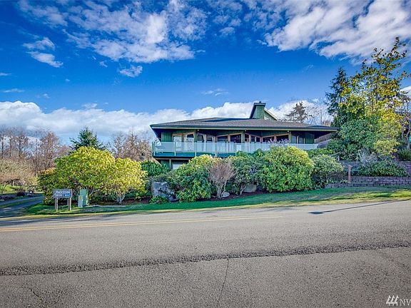 3rd image of 38138 Vista Key Dr NE