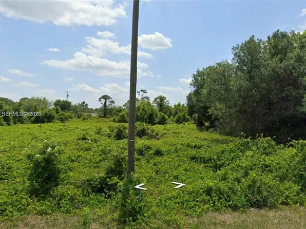 567 Farrell Dr NE, Lake Placid, FL 33852