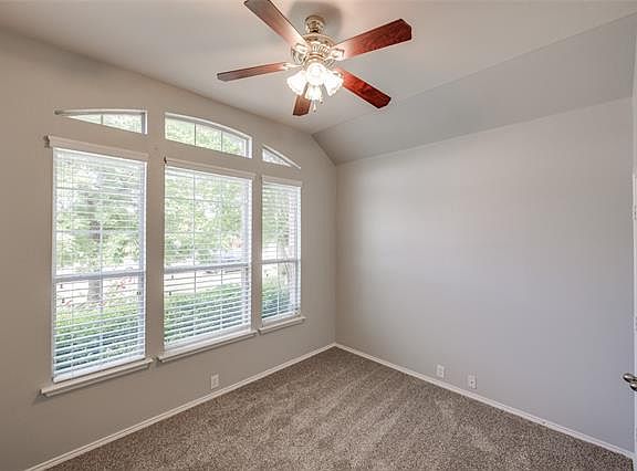 5th image of 1839 Hidden Brook Dr