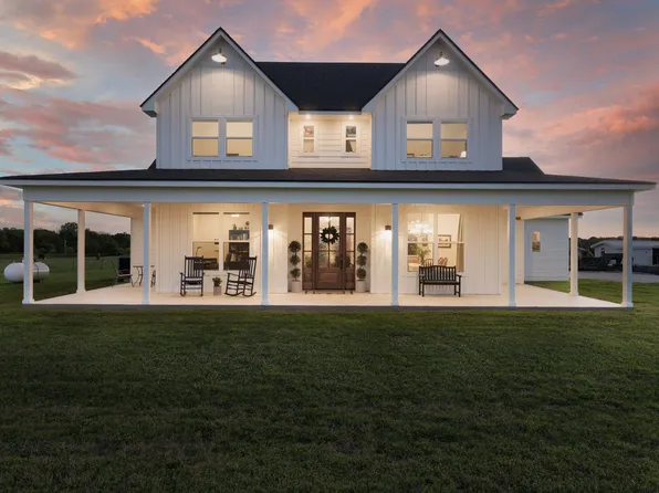 211 Knust Cir, Waco, TX 76705