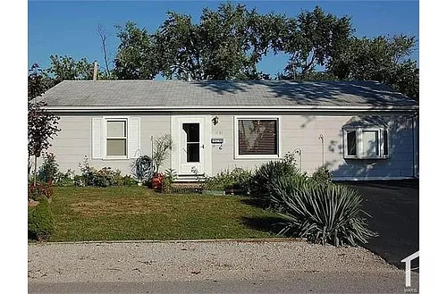 1130 Water St Photo 1