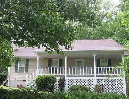 24 Zephyr Rd Photo 1
