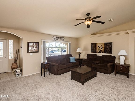 5th image of 331 Islander Ln