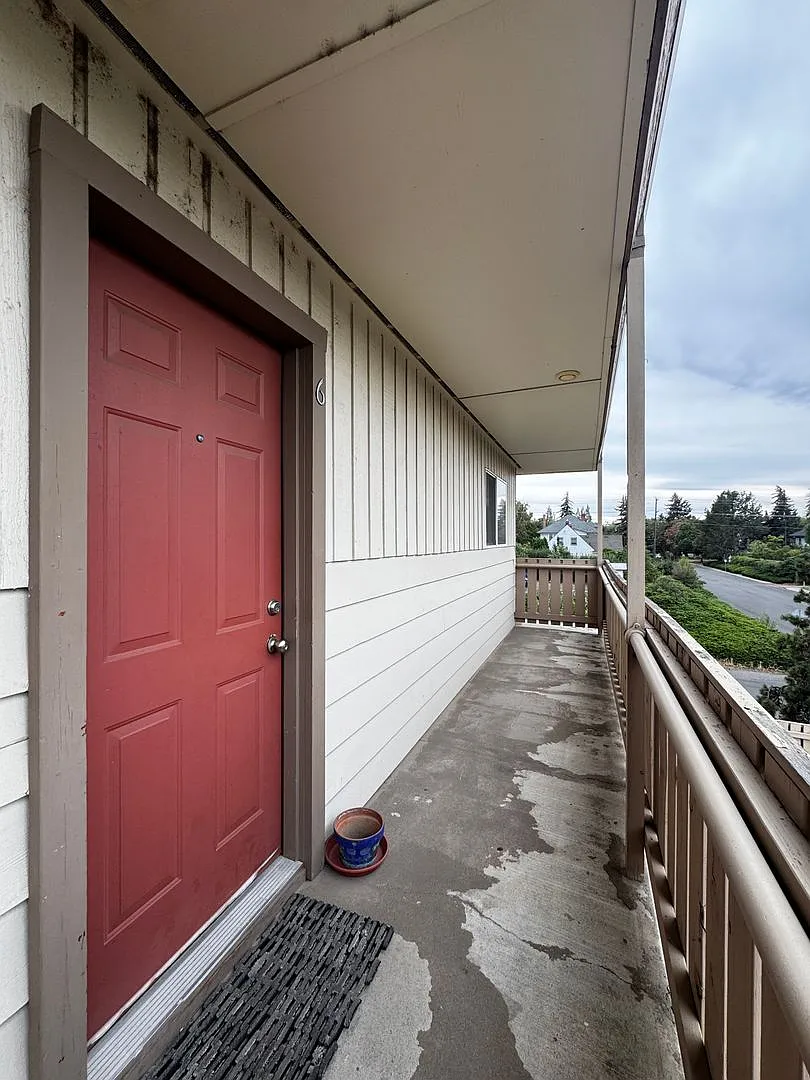 Shawnee Apartments — Photo 2