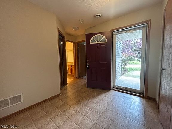 3rd image of 1794 Wakefield Dr