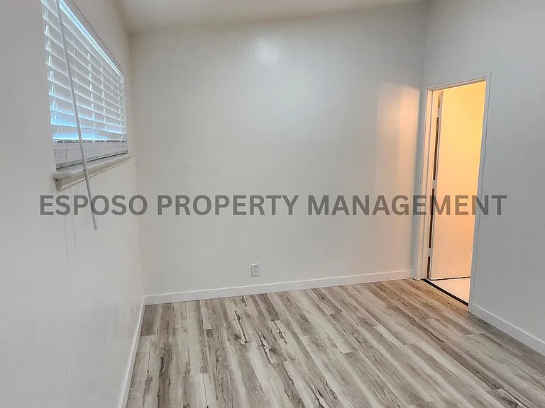 1944 E Fedora Ave #1944 — Photo 7