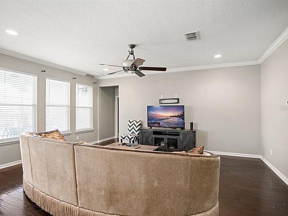 5th image of 4201 Oak Lodge Way