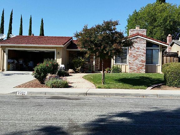 2nd image of 3381 Thrift Pl