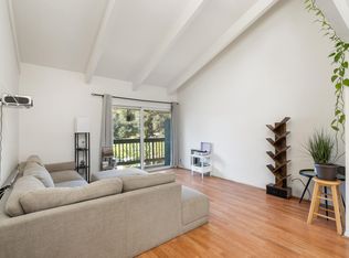 33 Dearborn Pl APT 48, Goleta, CA 93117