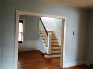 300 Jefferson Ave, Ellwood City, PA 16117