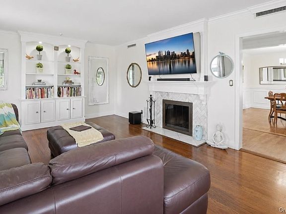 5th image of 12 Woodland Avenue