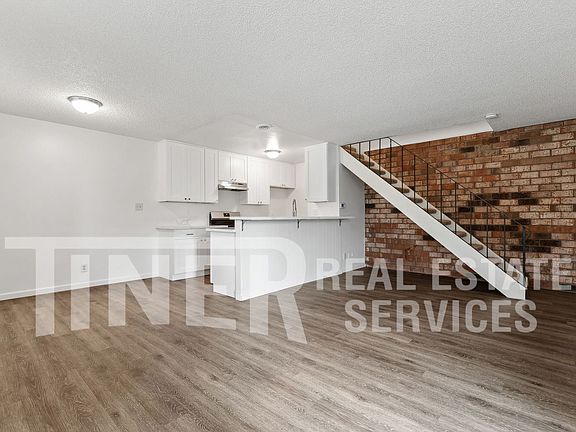 2nd image of 5164 Rhode Island Dr APT 3