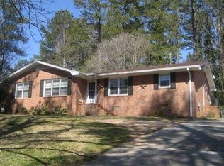 114 Valleywood Dr, Athens, GA 30606