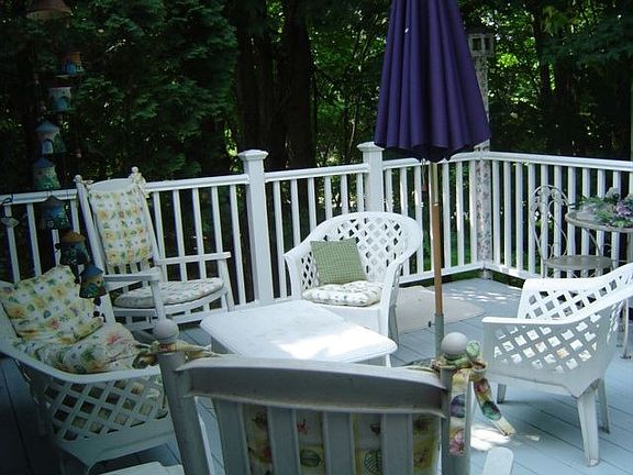 private deck