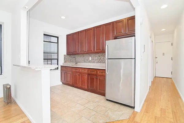 Rented by Brown Harris Stevens | media 37