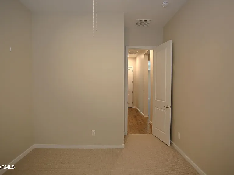 1201 E Cherrywood Pl — Photo 11