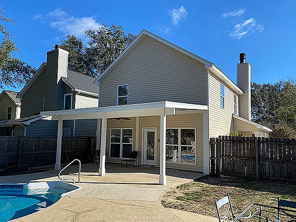2nd image of 4600 Lennox Pl