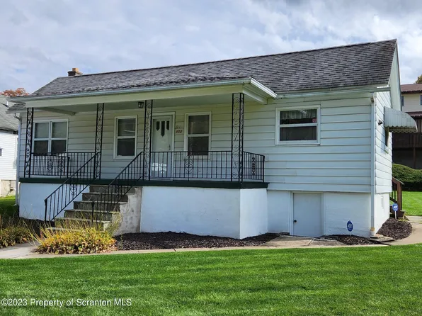 102 Old Boston Rd, Pittston, PA 18640