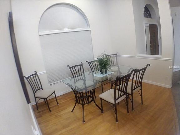 5th image of 102 Country Creek Ln