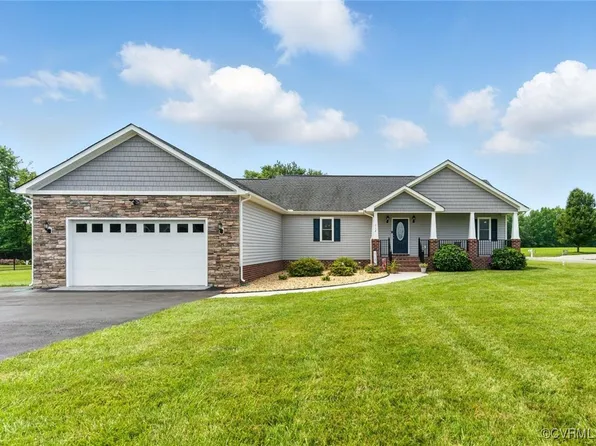 112 Rosemary Ct, Tappahannock, VA 22560