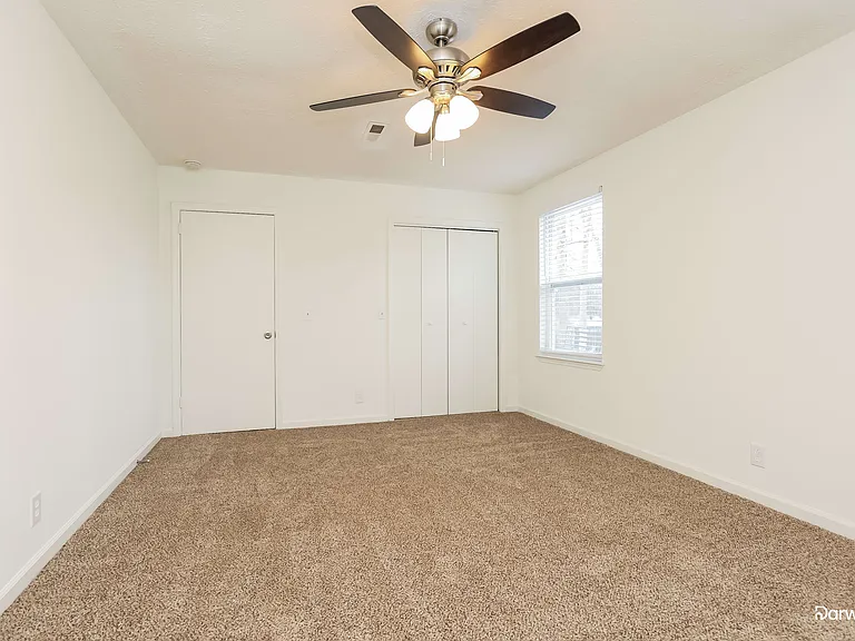 124 Cedarmont Cir — Photo 14
