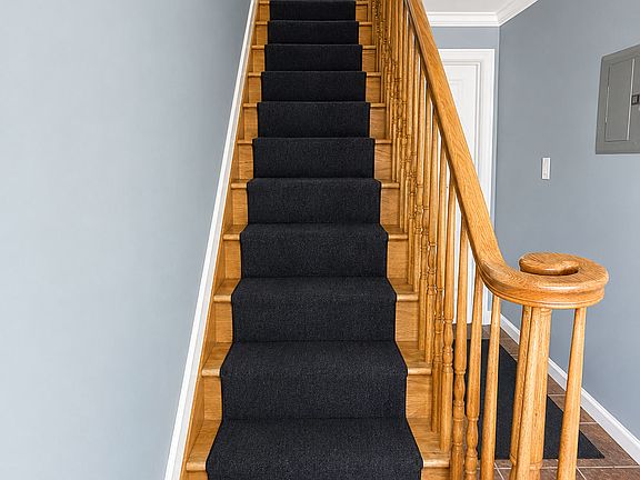 2nd image of 77 Cedar St #3