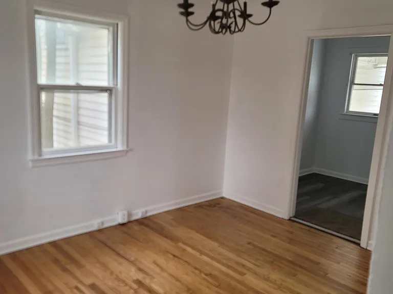 1160 W Hill Rd — Photo 9