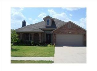 2417 Beaver Bend Ln, Yukon, OK 73099